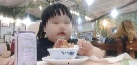 网红吃瓜婴儿是谁啊视频,萌态十足的网络红人 第3张 网红吃瓜婴儿是谁啊视频,萌态十足的网络红人 第3张